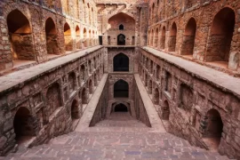 From Delhi 1 Day Delhi and 1 Day Agra Tour By Car